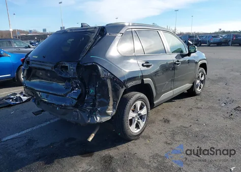 2019 Toyota Rav4 Xle z USA, uszkodzony, nr VIN JTMP1RFVXKJ013869